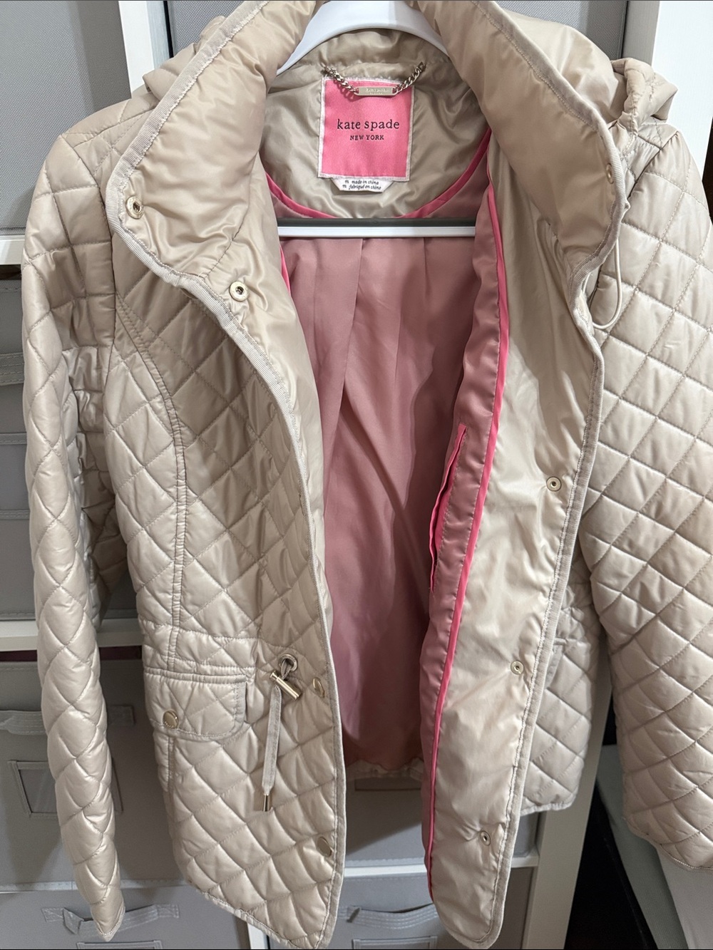 kate spade Quilted Cream Hooded Puffer Jacket - Picture 3 of 6